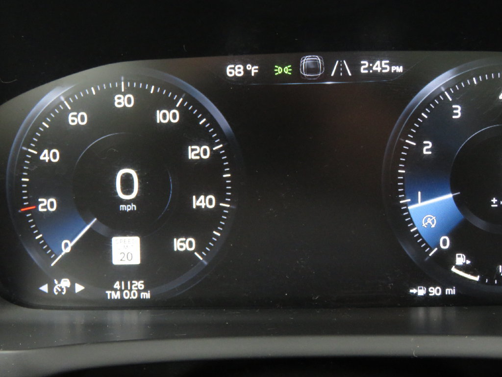 Used 2022 Volvo XC90 T5 Momentum AWD/4WD image 23