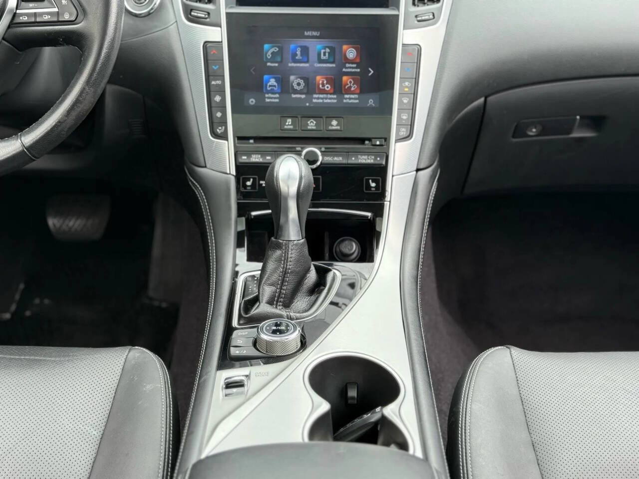 Used 2021 INFINITI Q50 Luxe w/ Seat & Sound Package image 26