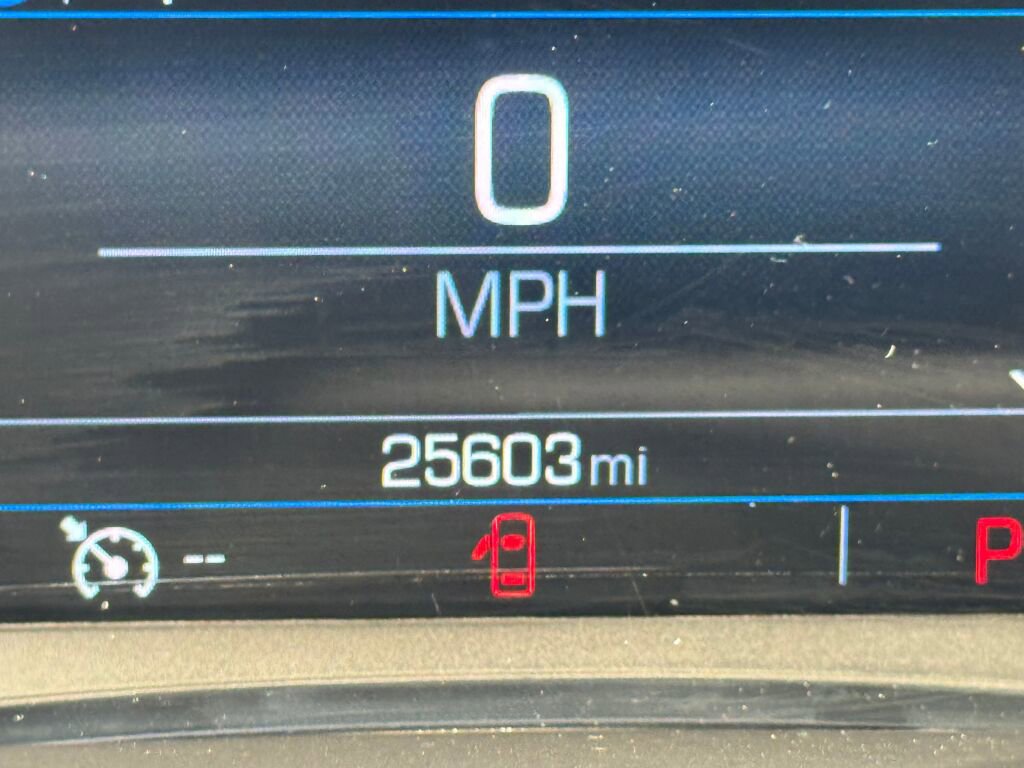 Used 2023 GMC Acadia SLE w/ Driver Convenience Package image 14