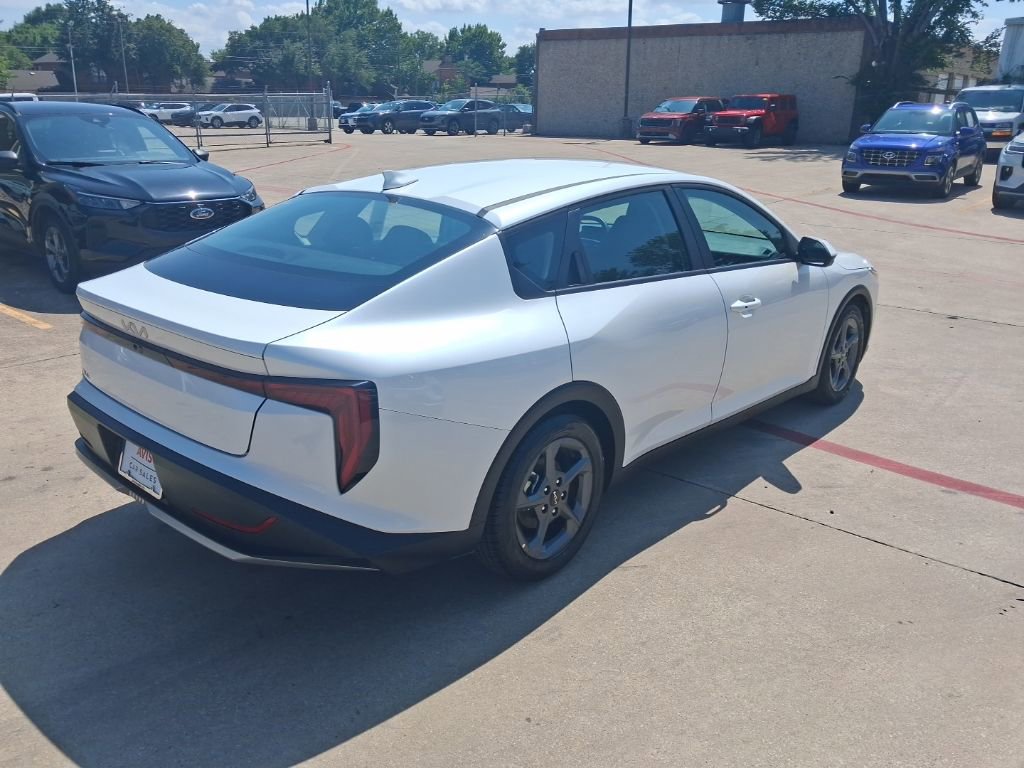 Used 2025 Kia K4 FWD image 7