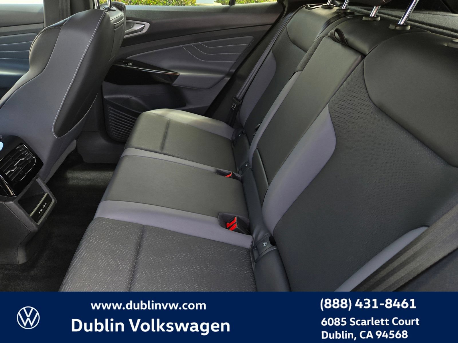 Used 2023 Volkswagen ID.4 Pro S AWD/4WD image 12