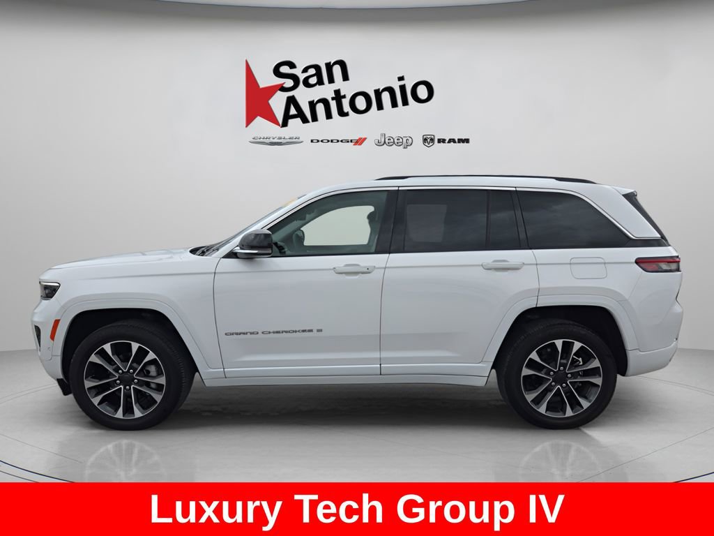 Certified 2023 Jeep Grand Cherokee Overland w/ Luxury Tech Group IV image 5