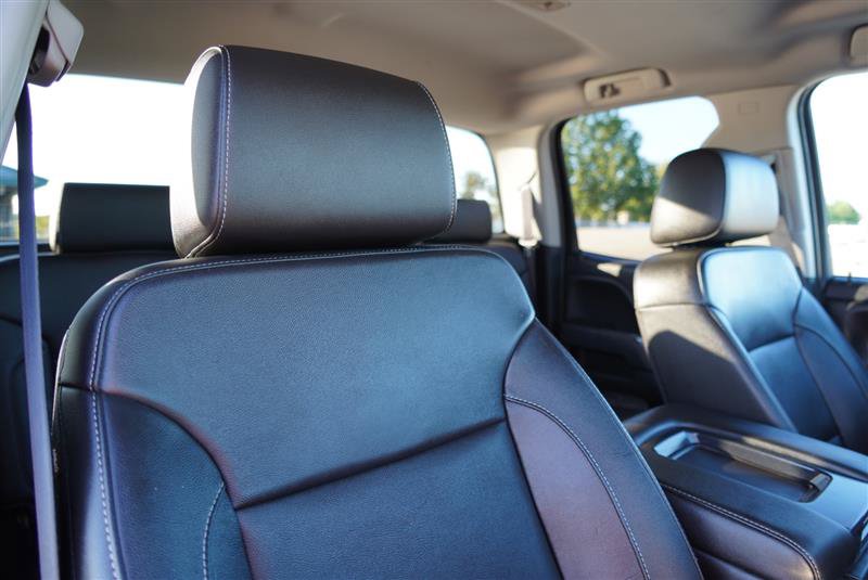 Used 2018 Chevrolet Silverado 1500 LT w/ All Star Edition AWD/4WD image 68