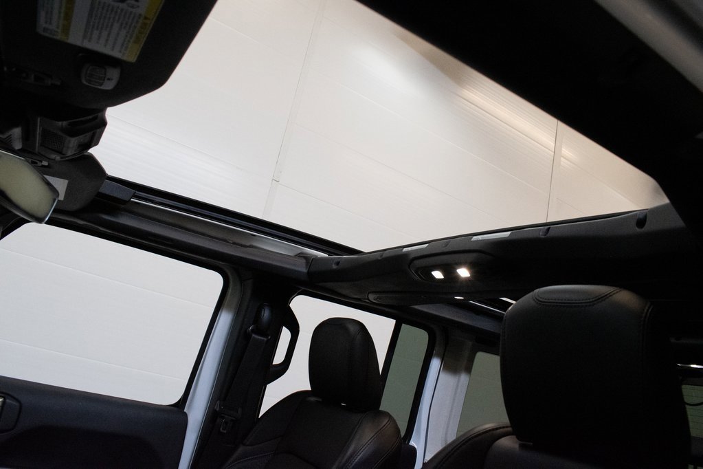 Used 2024 Jeep Wrangler High Altitude image 21