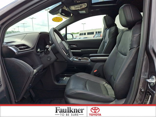 Certified 2025 Toyota Sienna Platinum AWD/4WD image 13