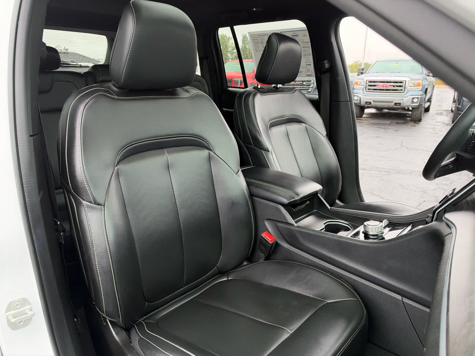 Used 2024 Jeep Grand Cherokee Limited 4xe AWD/4WD image 28