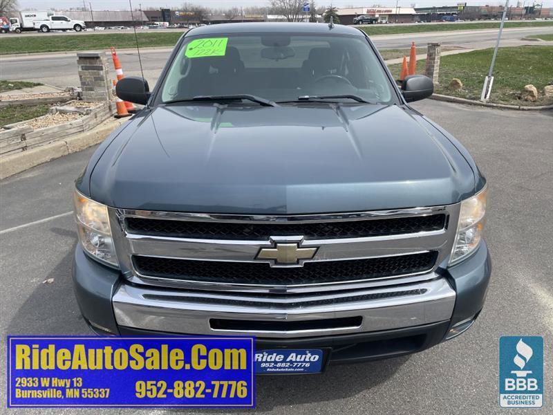 Used 2011 Chevrolet Silverado 1500 LT w/ All-Star Edition RWD image 2