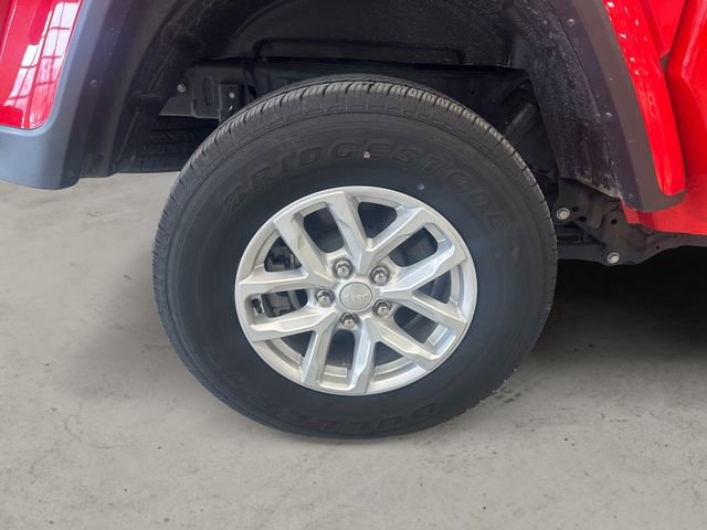 Used 2023 Jeep Gladiator Sport image 14