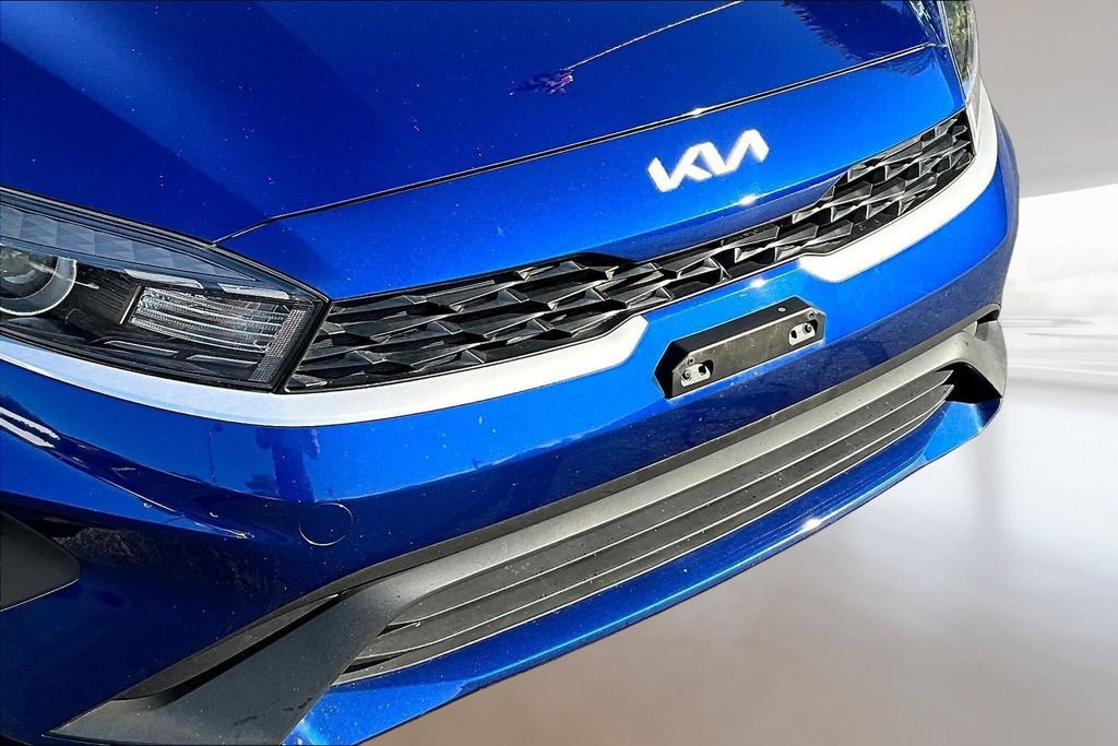 Used 2023 Kia Forte LXS FWD image 28