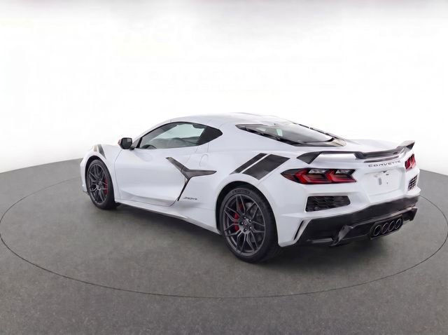 Used 2025 Chevrolet Corvette Z06 w/ Chrome Exterior Badge Package RWD image 5