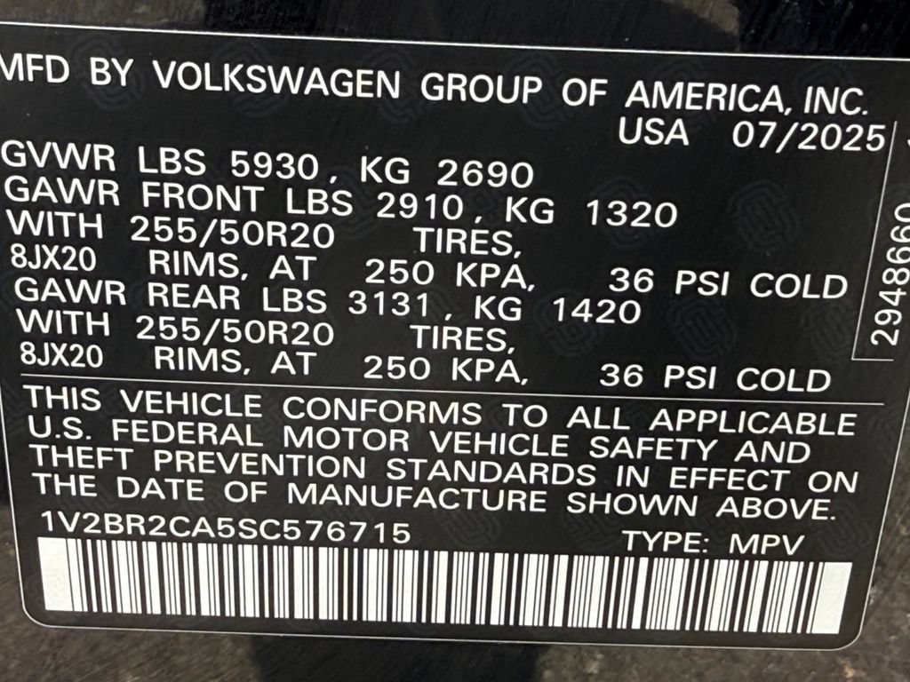 Used 2025 Volkswagen Atlas SEL AWD/4WD image 29