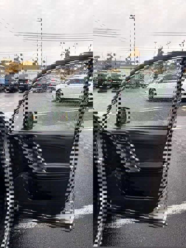 Used 2016 Subaru Forester 2.5i Premium w/ Popular Package #2 image 17