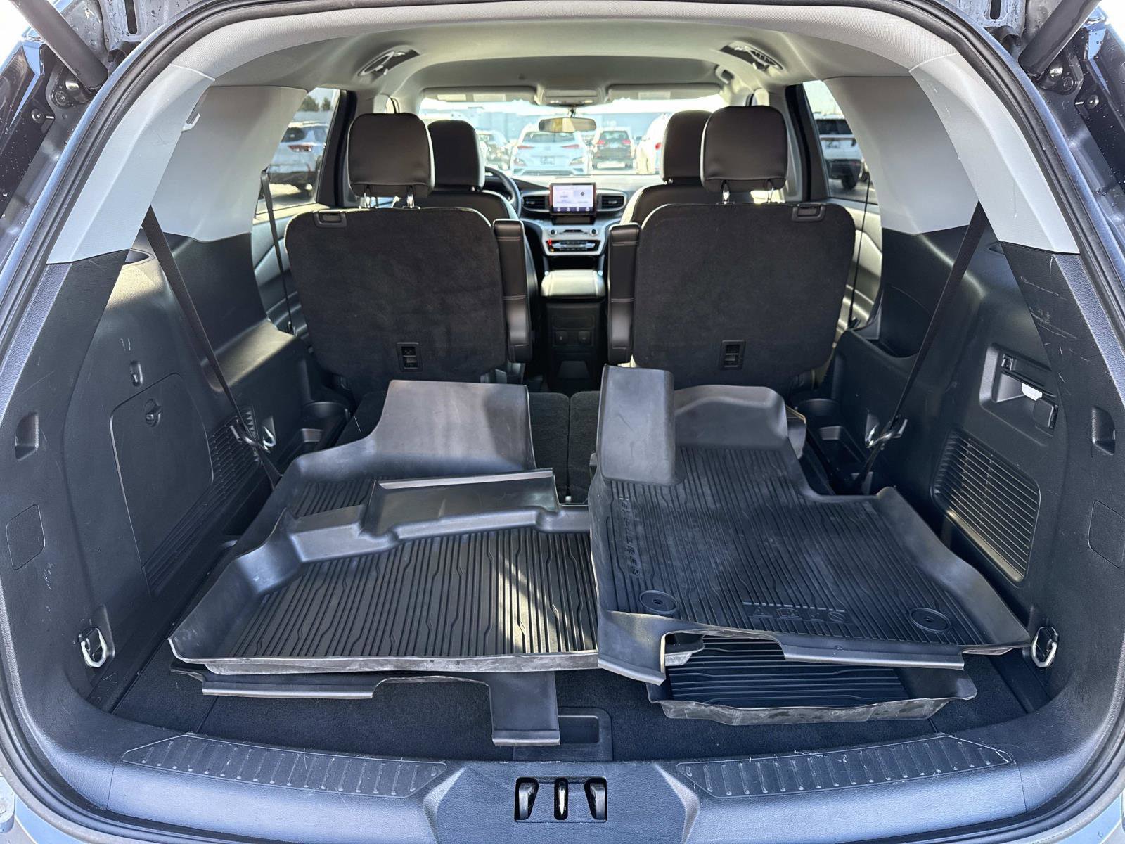 Used 2023 Ford Explorer XLT w/ Equipment Group 202A image 21