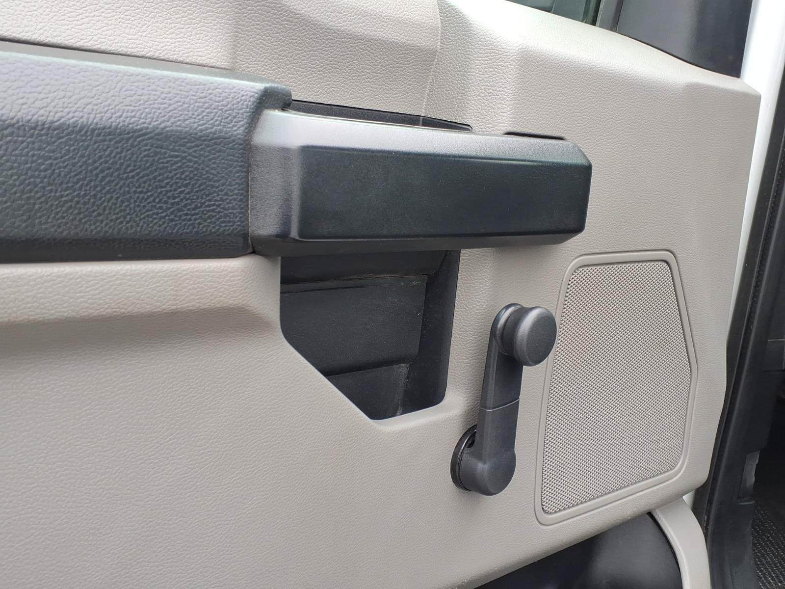 Used 2020 Ford F250 XL AWD/4WD image 9