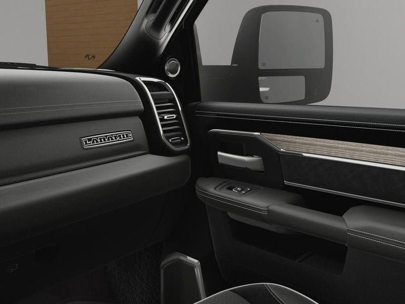 New 2025 RAM 2500 Laramie AWD/4WD image 20