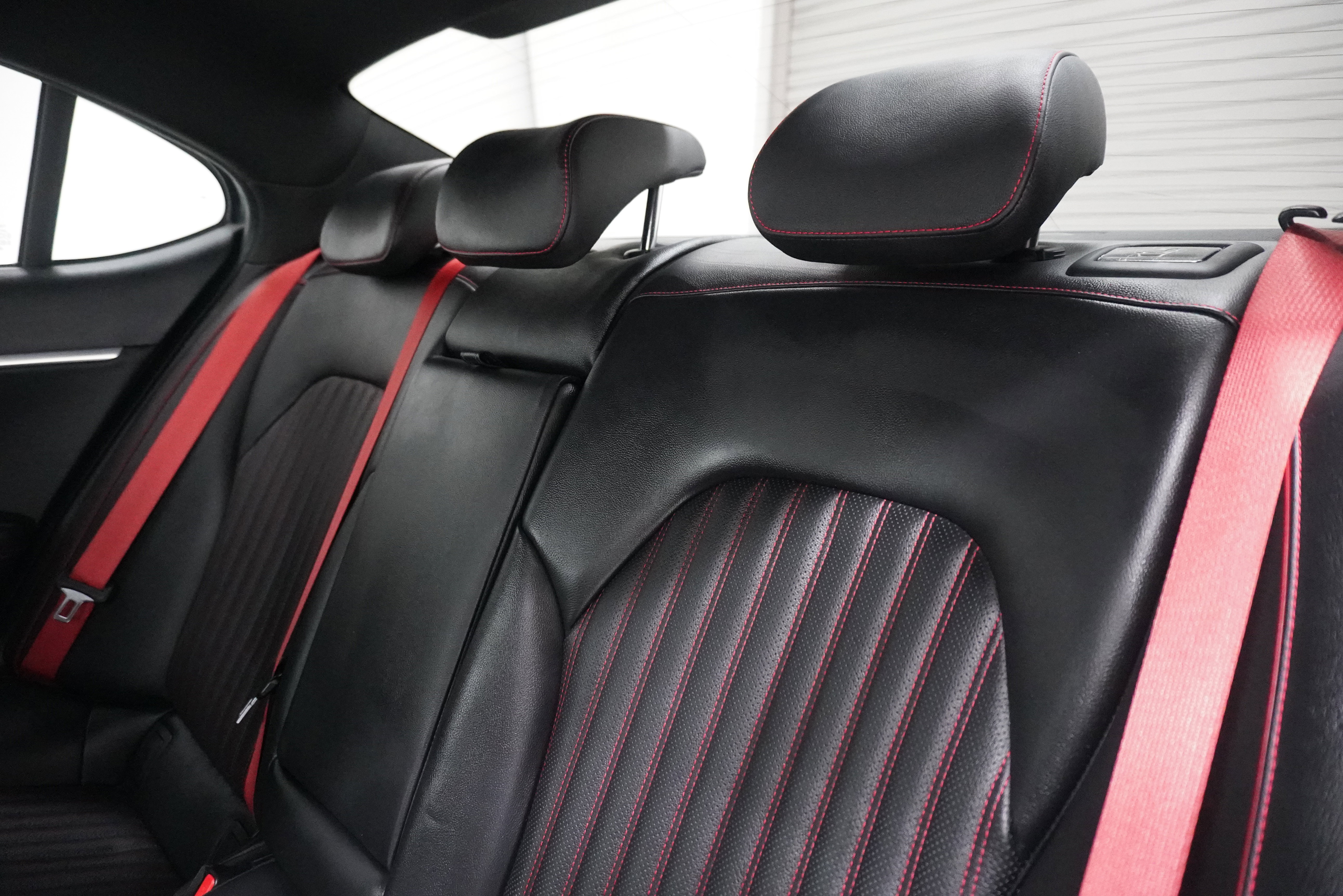 Used 2023 Genesis G70 2.0T w/ Sport Prestige Package AWD/4WD image 13