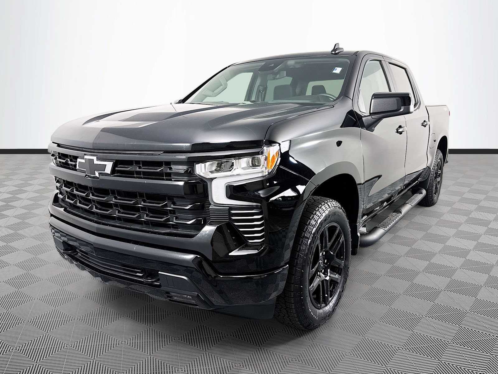 Used 2026 Chevrolet Silverado 1500 RST w/ RST Select Package AWD/4WD image 3
