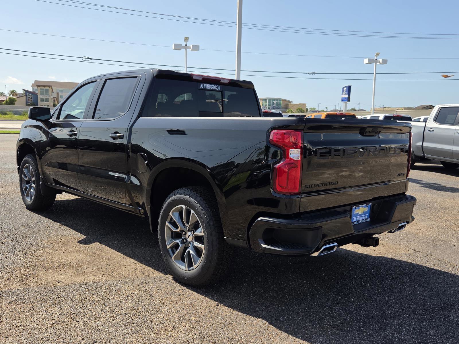 New 2026 Chevrolet Silverado 1500 RST w/ Z71 Off-Road Package AWD/4WD image 3