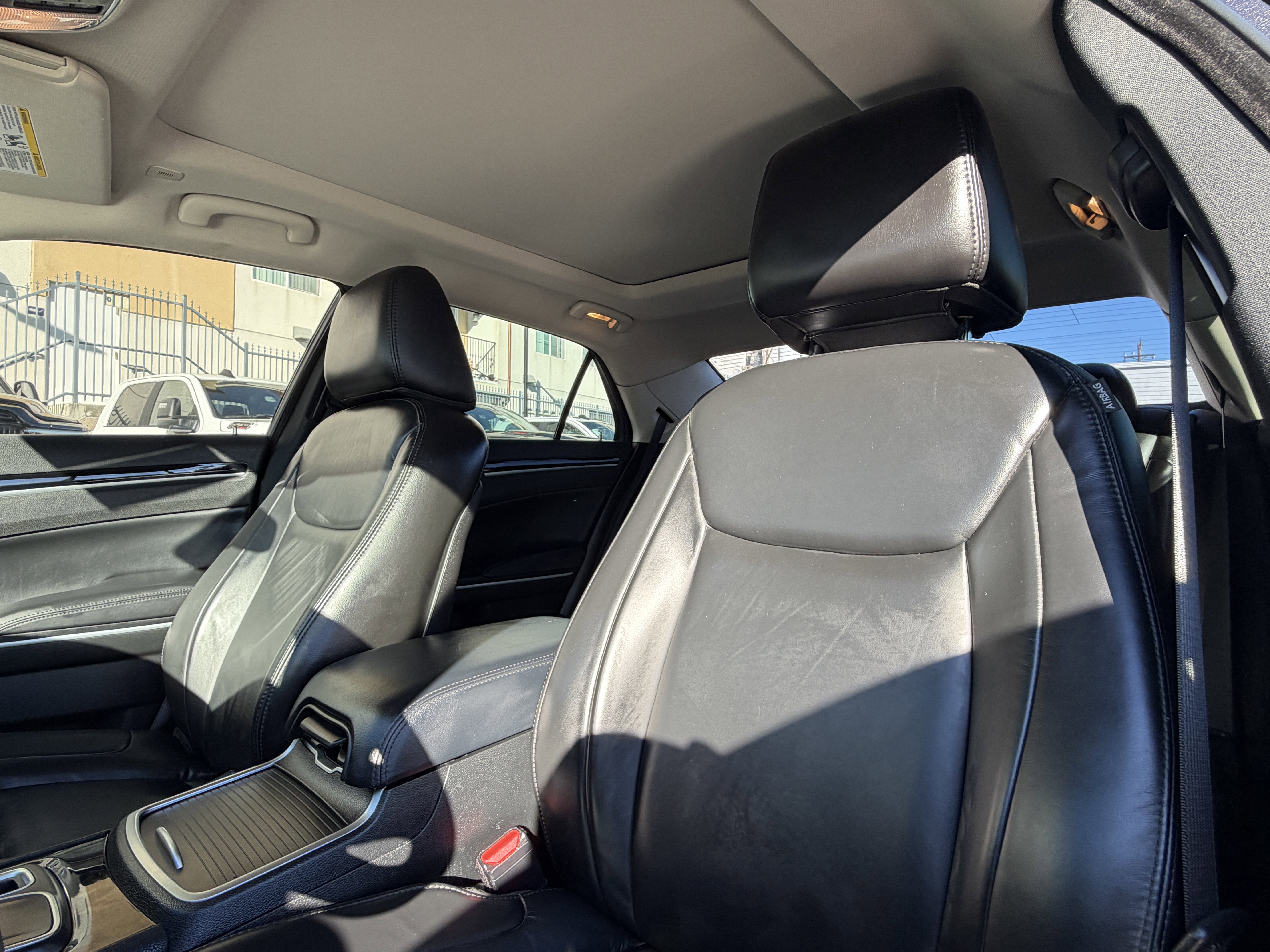 Certified 2023 Chrysler 300 Touring L w/ Popular Equipment Group image 23