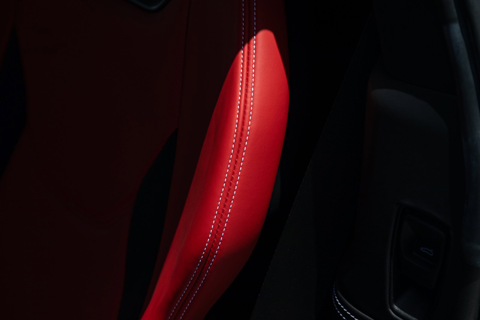 Certified 2025 Ferrari 296 GTB image 15