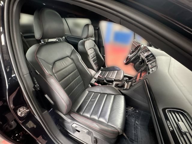 Used 2015 Volkswagen GTI SE FWD image 26