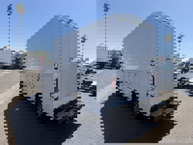 Used 2023 Mercedes-Benz Sprinter 3500 image 3