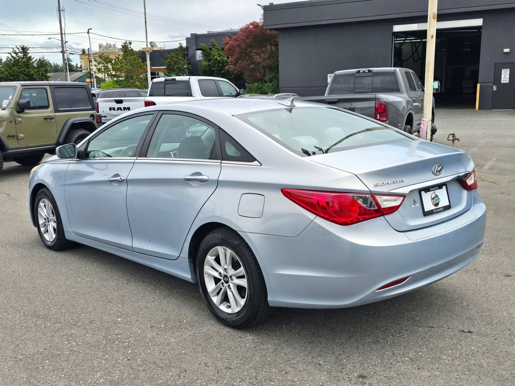 Used 2012 Hyundai Sonata GLS w/ Popular Equipment Pkg FWD image 5