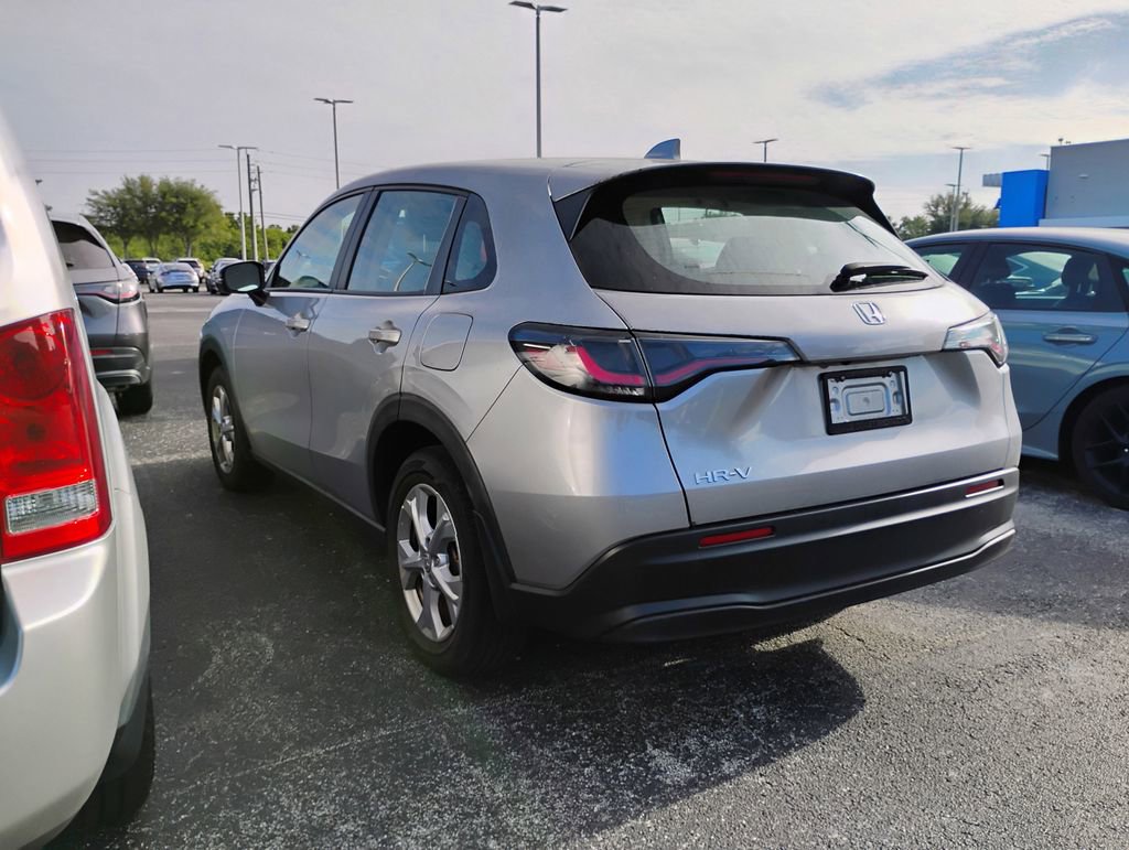 Used 2024 Honda HR-V LX image 6