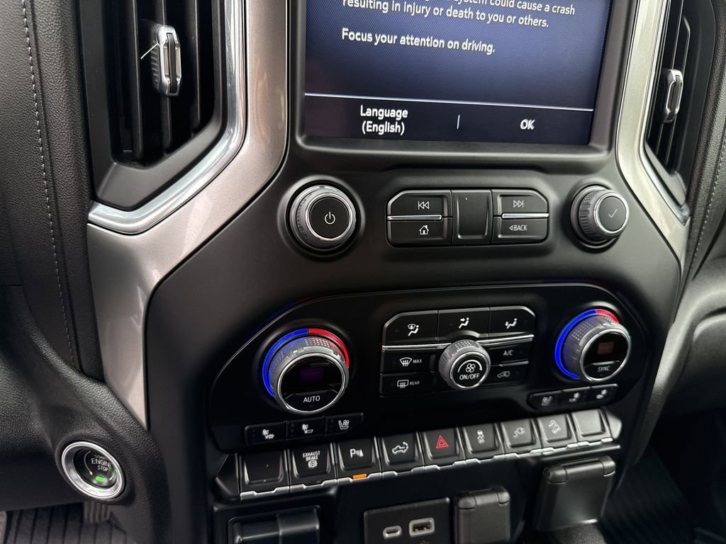 Used 2022 Chevrolet Silverado 2500 LTZ w/ LTZ Plus Package image 32