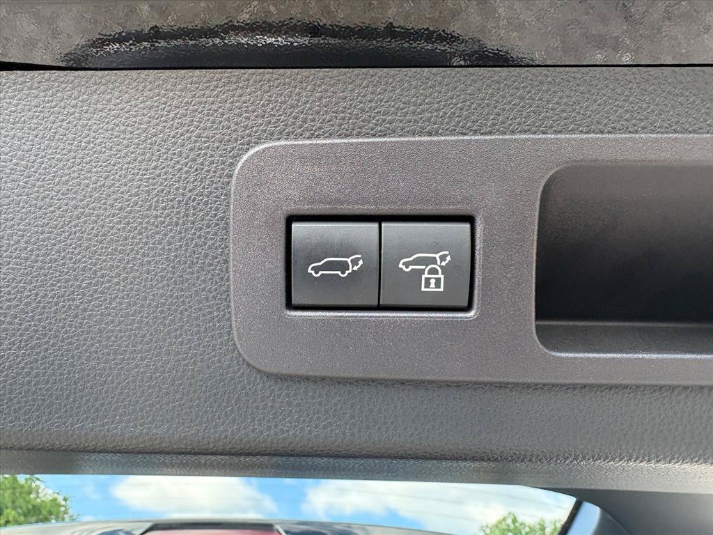 Used 2024 Lexus LX 600 F Sport AWD/4WD image 24