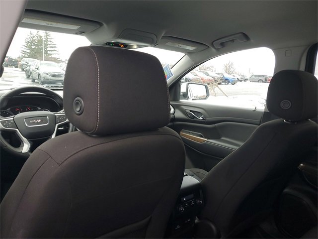 Used 2021 GMC Acadia SLE w/ Driver Convenience Package image 11