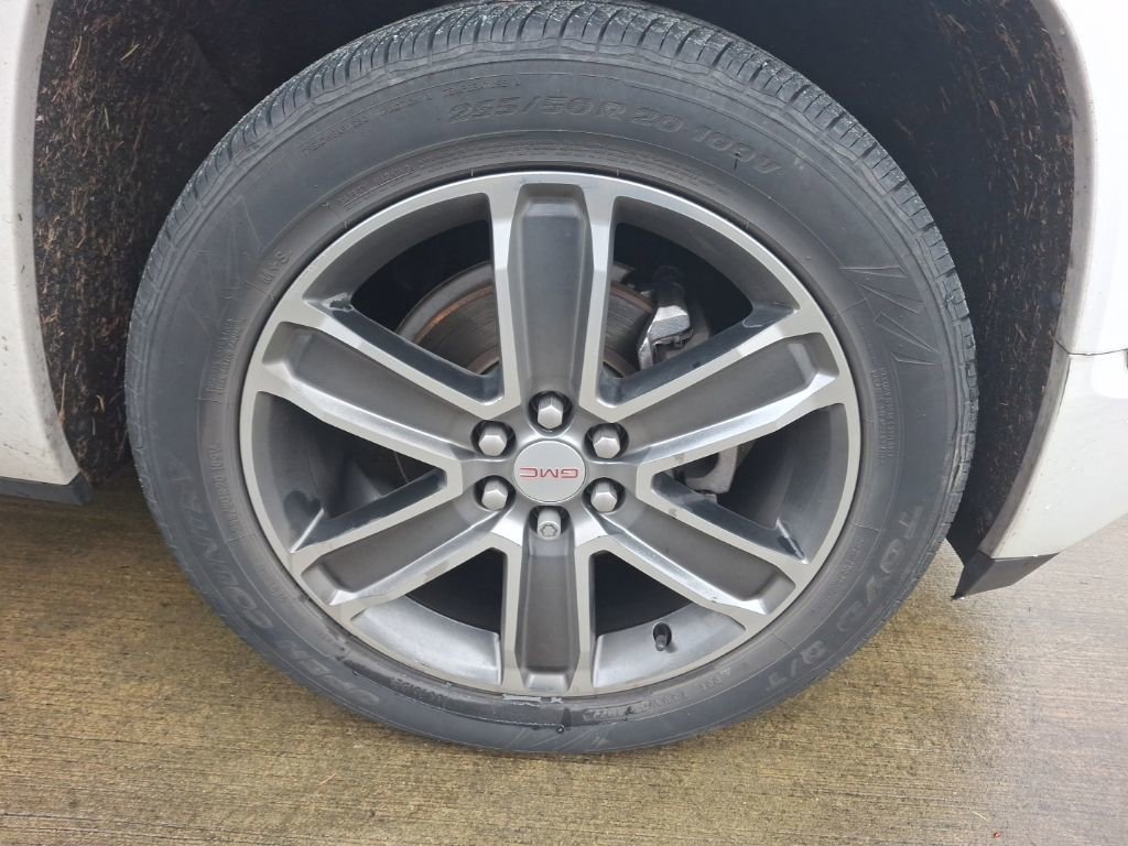 Used 2019 GMC Acadia Denali w/ Technology Package image 5