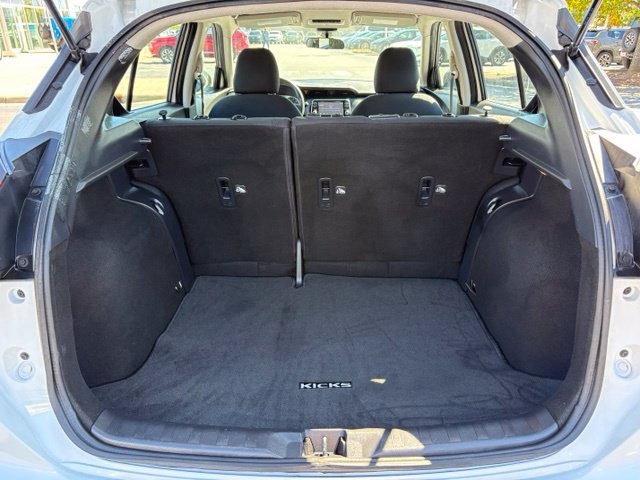 Used 2021 Nissan Kicks S FWD image 28