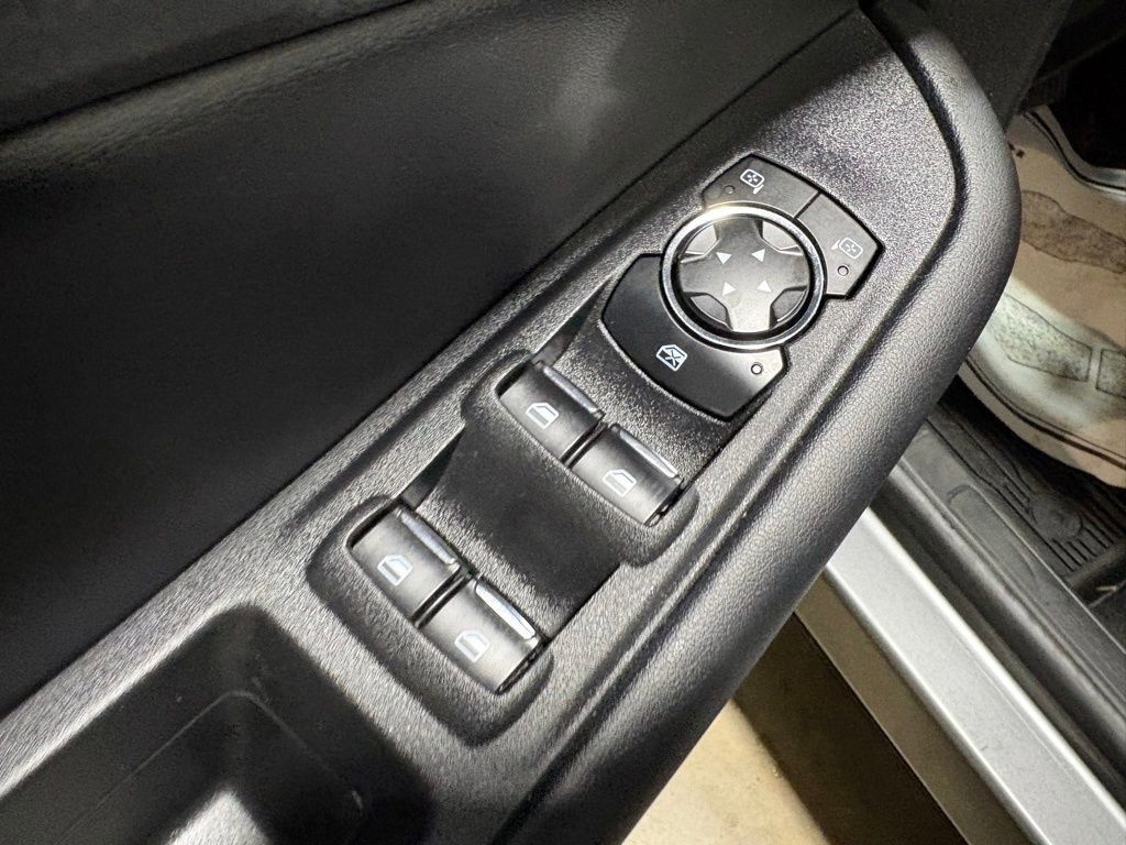 Used 2023 Ford Edge SEL w/ Convenience Package image 24