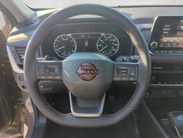 New 2026 Nissan Rogue SV AWD/4WD image 17