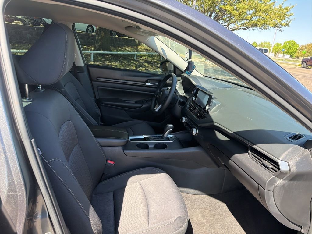 Used 2022 Nissan Altima 2.5 S image 28