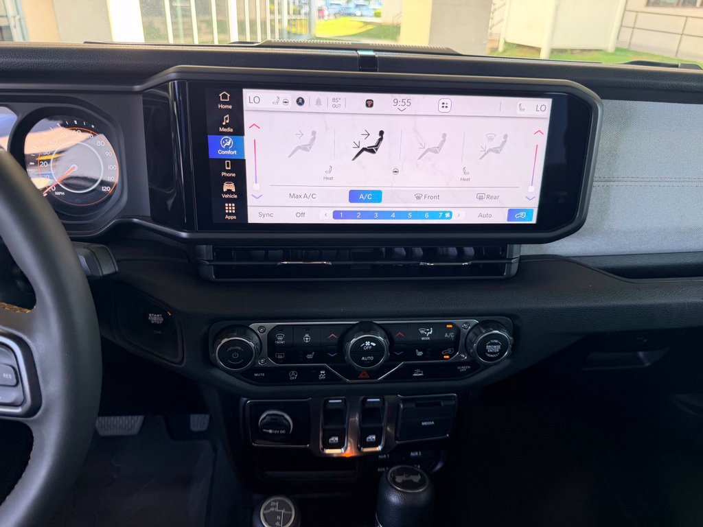 Used 2024 Jeep Wrangler Sport AWD/4WD image 15