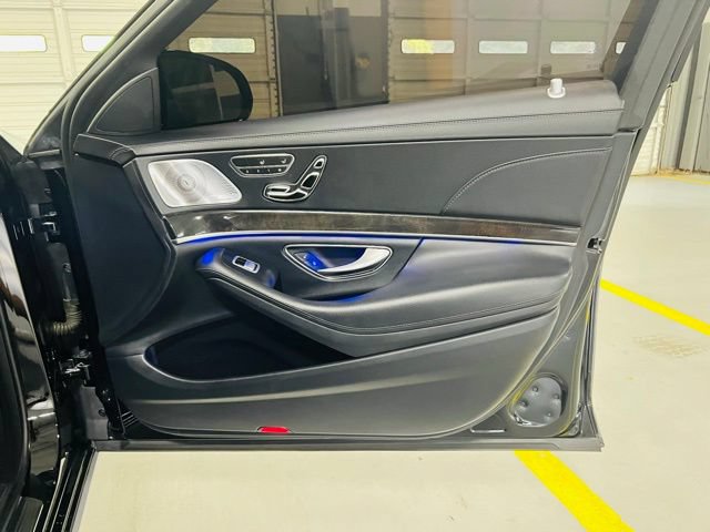 Used 2019 Mercedes-Benz S 450 Sedan image 37