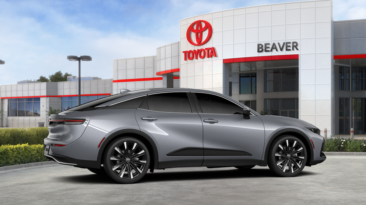 New 2026 Toyota Crown Platinum AWD/4WD image 33