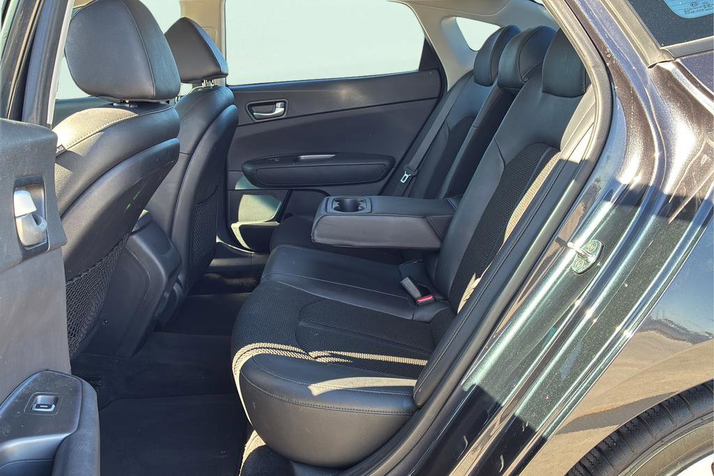 Used 2019 Kia Optima S FWD image 14