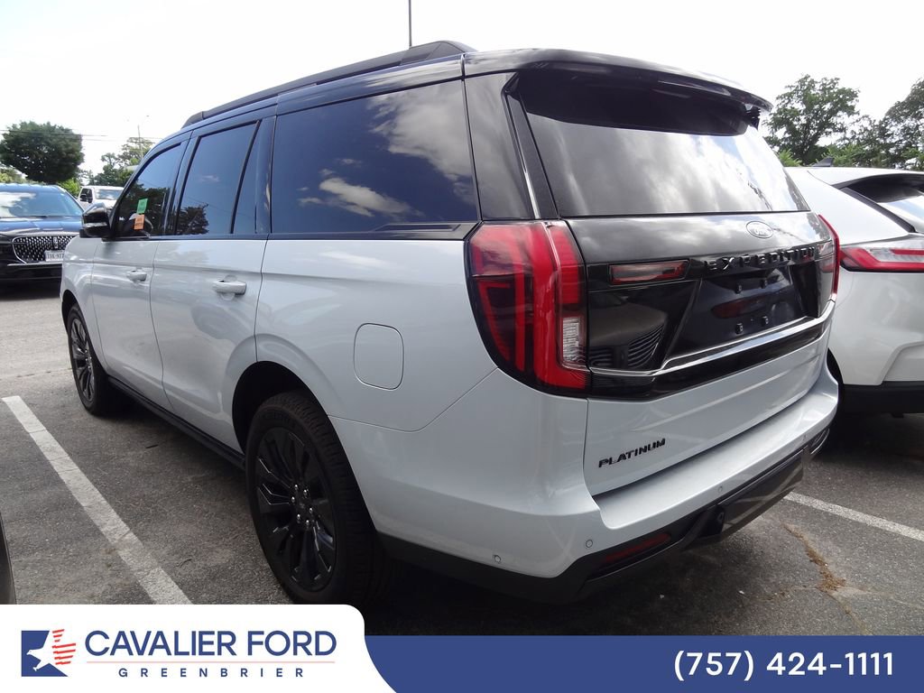 Used 2025 Ford Expedition Platinum w/ Stealth Appearance Package AWD/4WD image 4