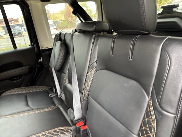 Used 2021 Jeep Wrangler Unlimited Sahara image 15