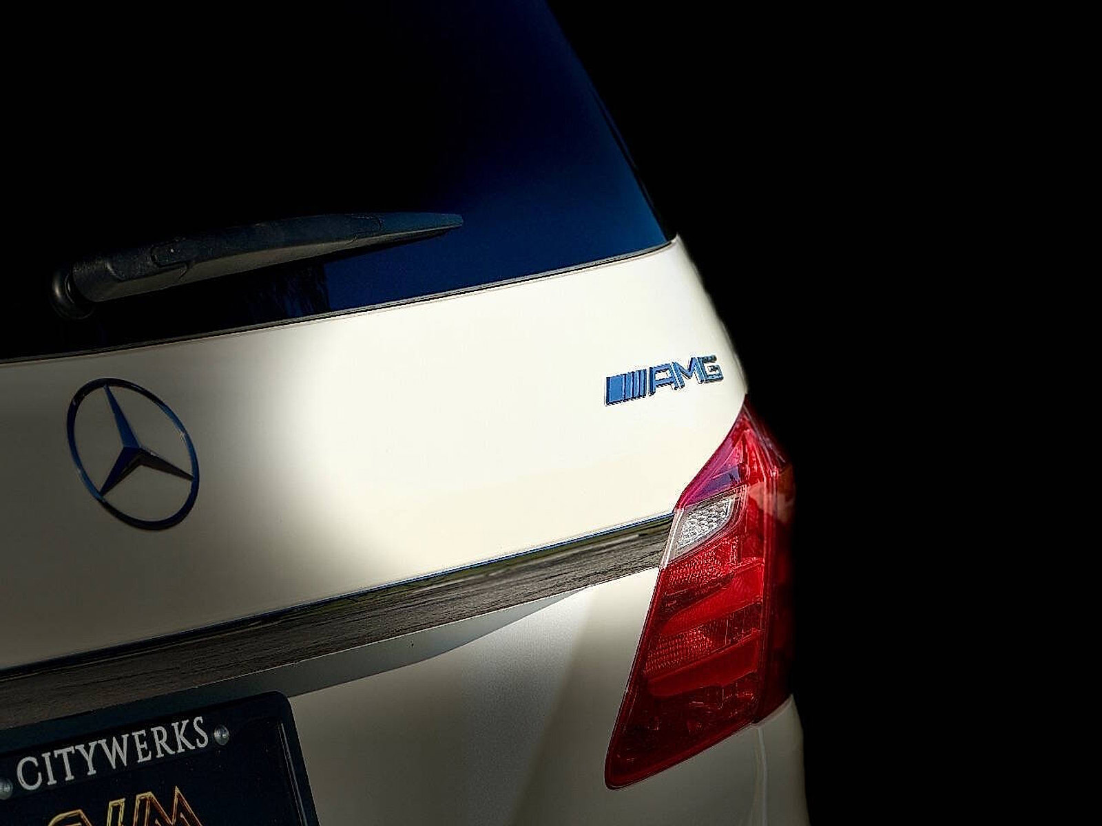 Used 2014 Mercedes-Benz GL 63 AMG 4MATIC image 11