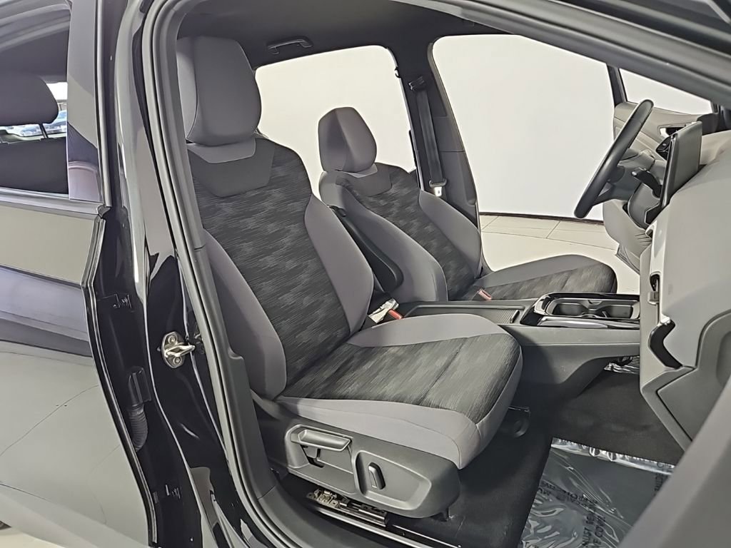 Used 2021 Volkswagen ID.4 Pro image 18