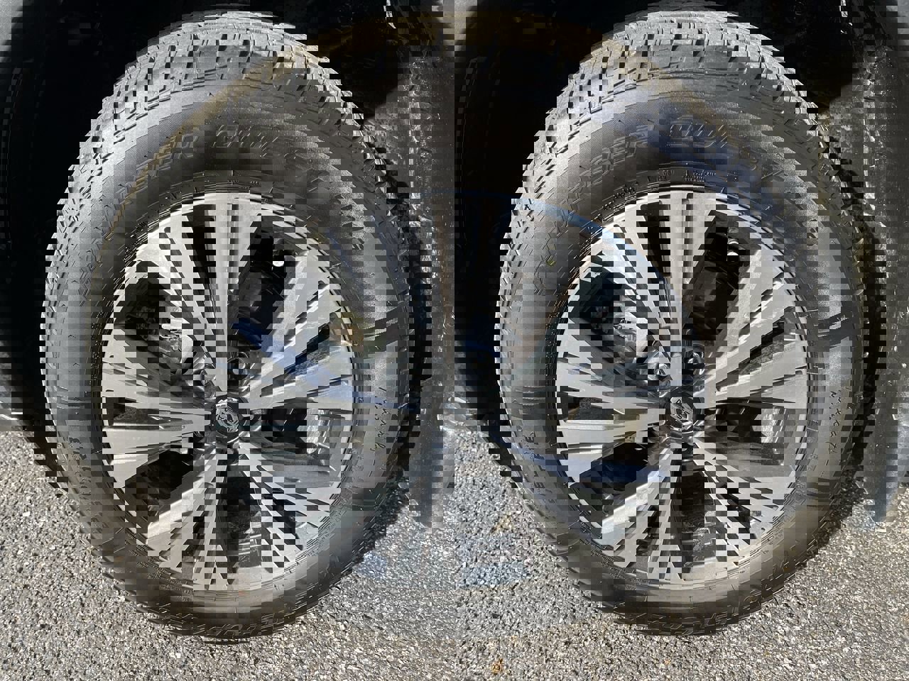 Used 2021 Nissan Rogue SV image 31