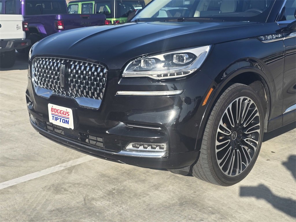Used 2023 Lincoln Aviator Black Label image 9