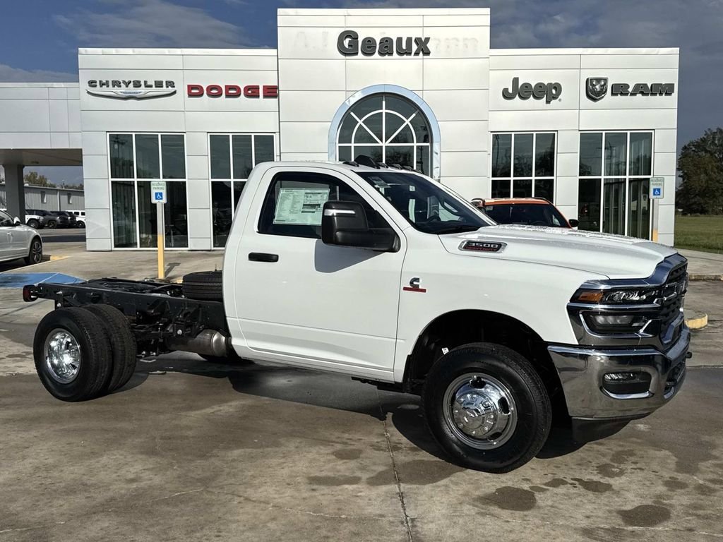 New 2026 RAM 3500 Tradesman w/ Chrome Appearance Group A