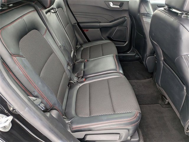 Used 2025 Ford Escape ST-Line image 28