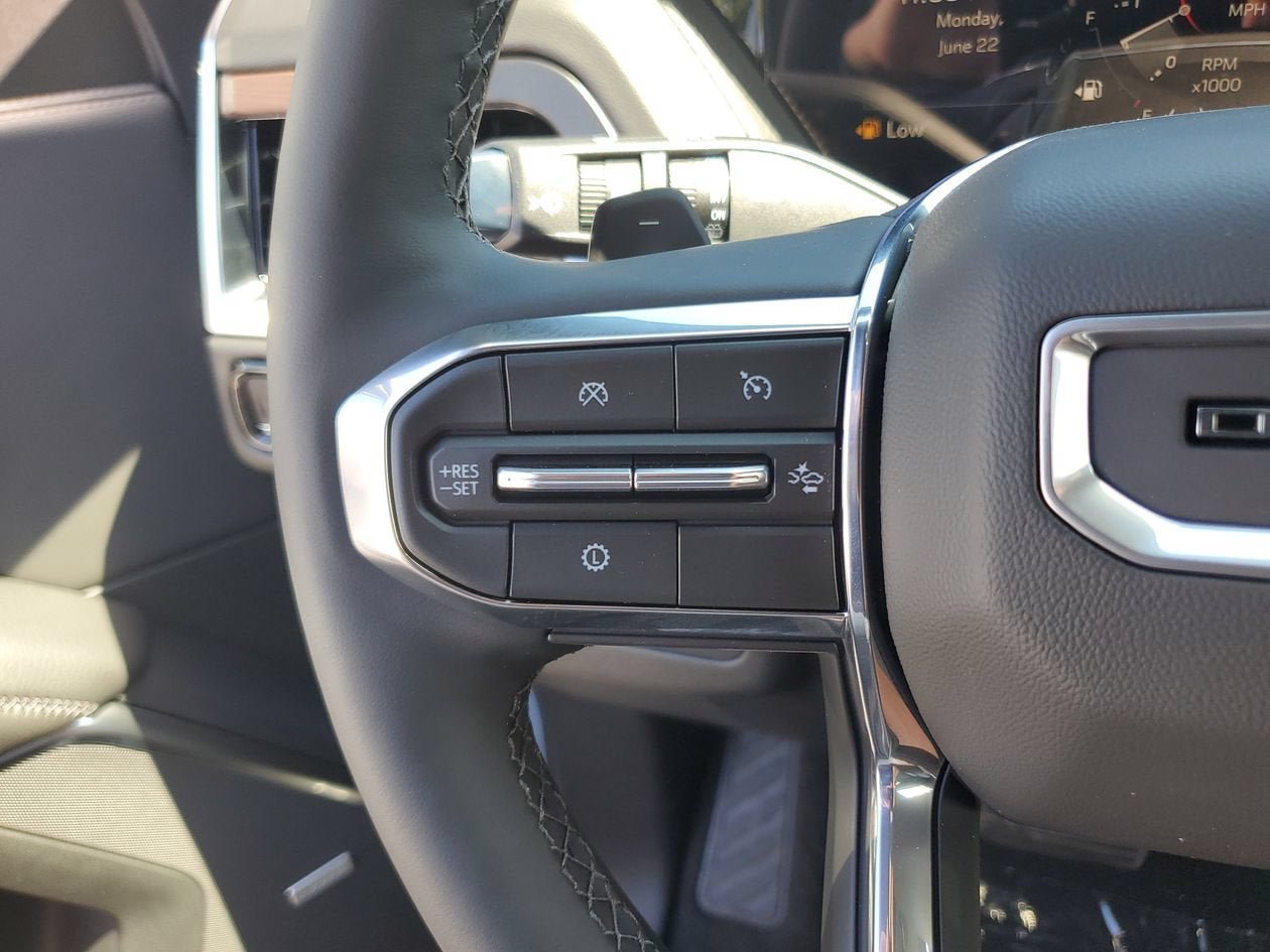New 2026 GMC Yukon XL Denali RWD image 28