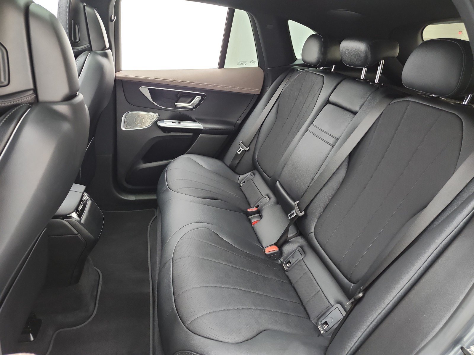 Certified 2023 Mercedes-Benz EQE 350+ SUV image 13